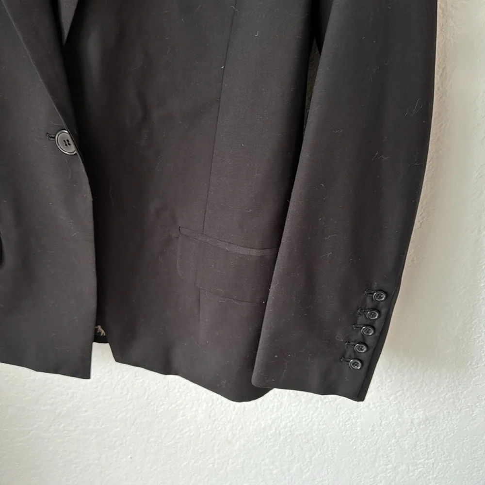 Forever 21‎ Black Blazer